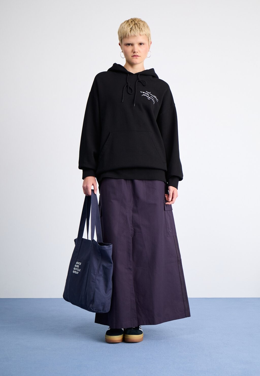 

Толстовка Hooded Lips Sweatshirt Carhartt WIP, черный