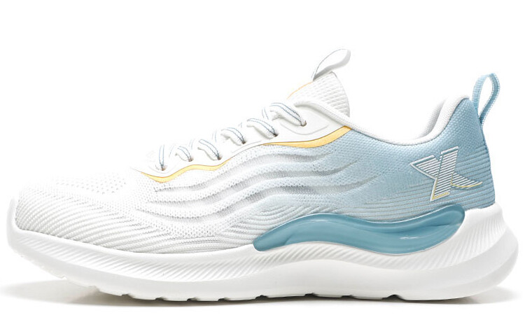 

Кроссовки мужские с низким верхом Sail White/Mist Blue Xtep