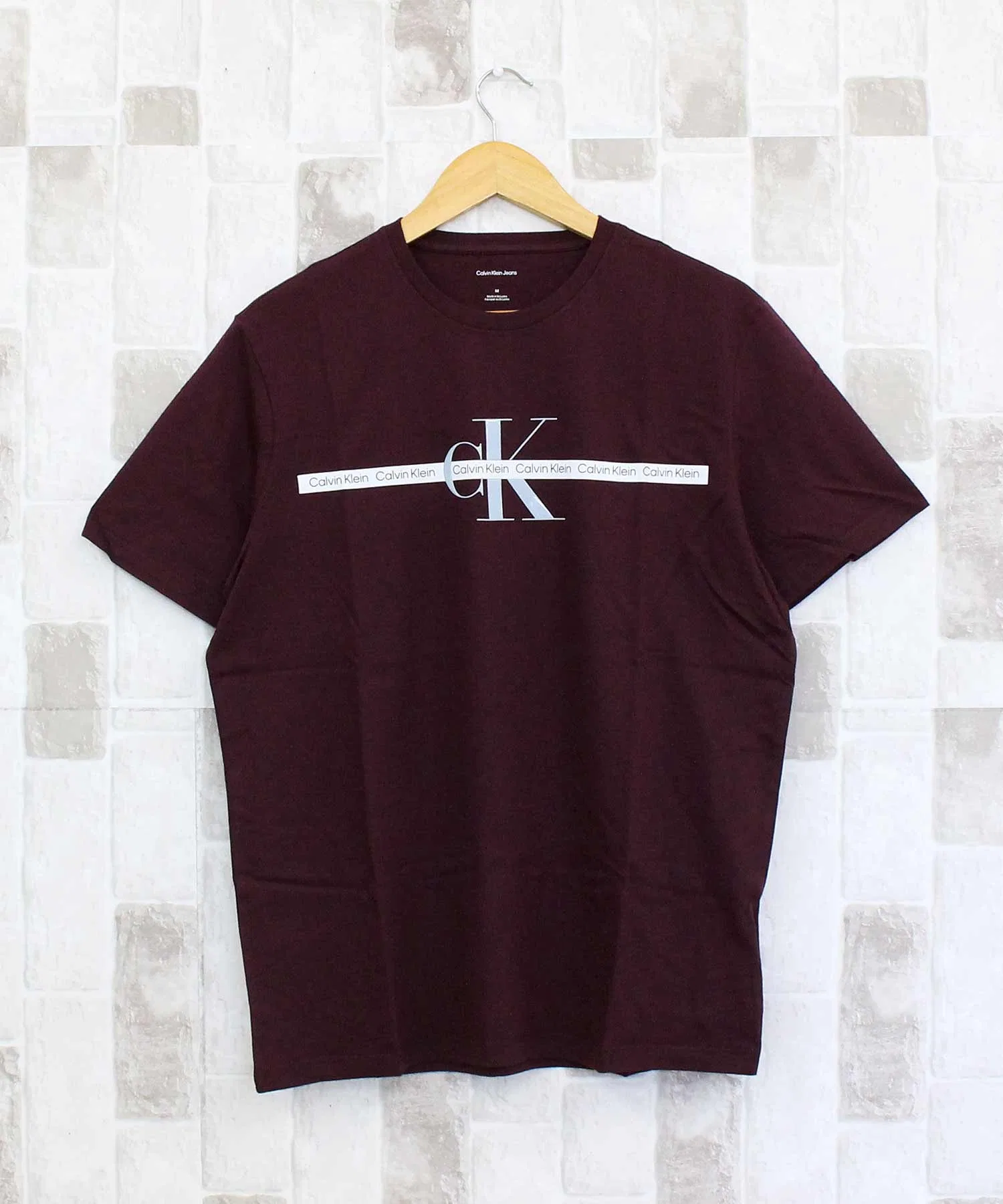 Женская футболка Calvin Klein Tape Repeat Layered Logo Crew Neck Tee