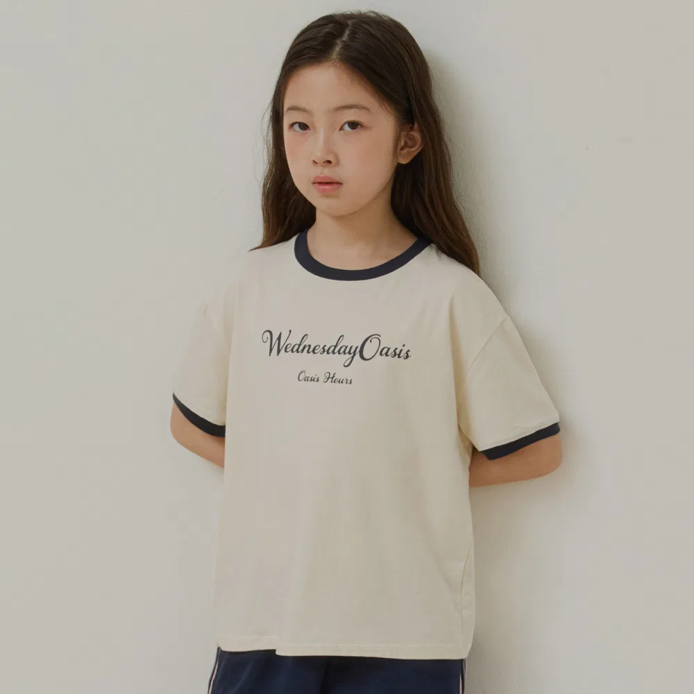 Детская футболка Oasis Logo Ringer кремового цвета от Wednesdayoasis Kids