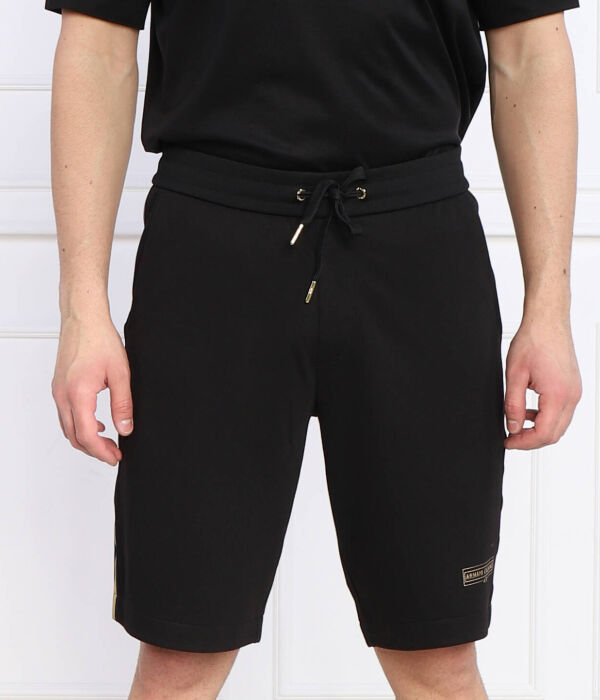 

Шорты Regular fit Armani Exchange, черный