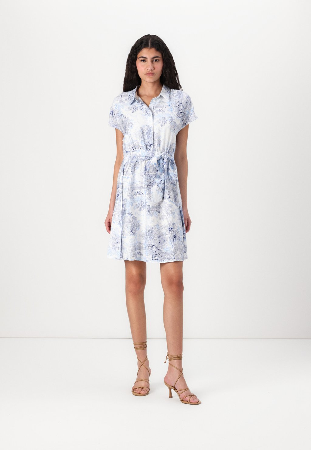 

Платье-рубашка VMMISS SHORT DRESS Vero Moda, светло-голубой