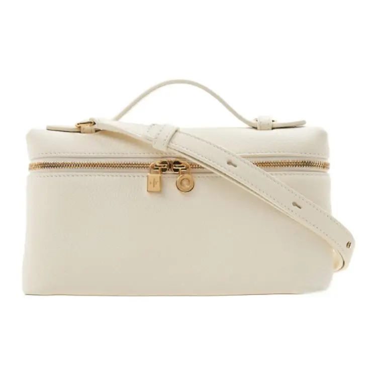 

Loro Piana Кожаная женская сумка белого цвета