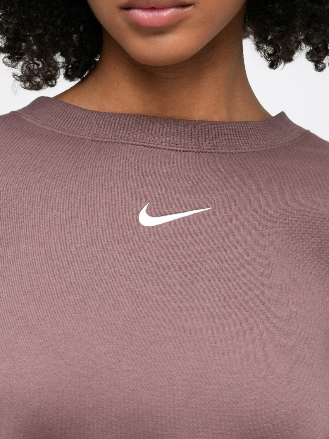 Nike Sportswear Свитшот 'Phoenix Fleece' в цвете Rose — фото 2