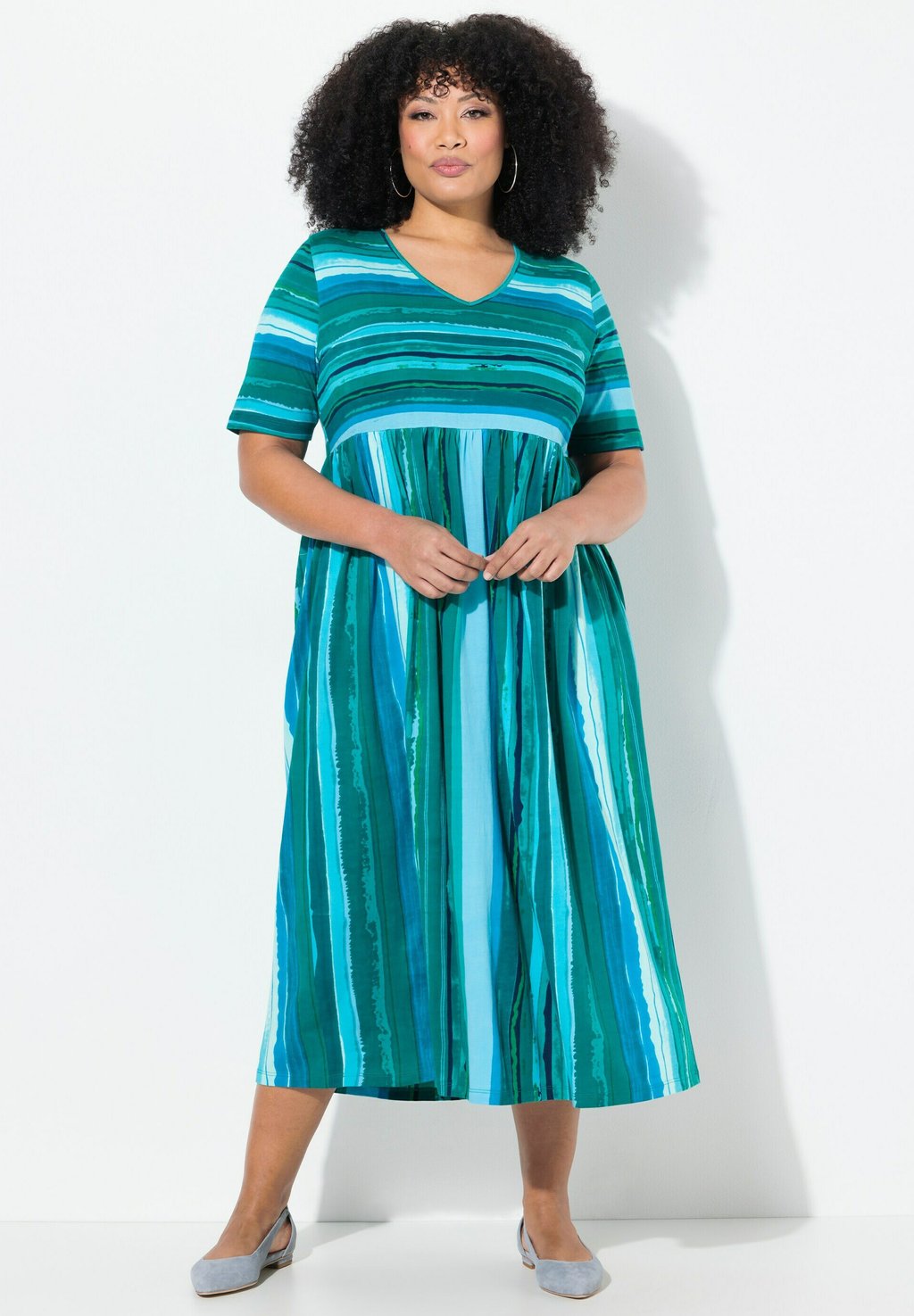 

Платье из джерси RAINBOW STRIPE SHORT SLEEVE POCKET EMPIRE Ulla Popken, синий