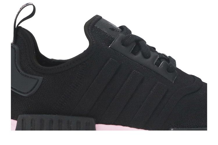 Кроссовки adidas Wmns NMD_R1 'Black True Pink', черный — фото 3