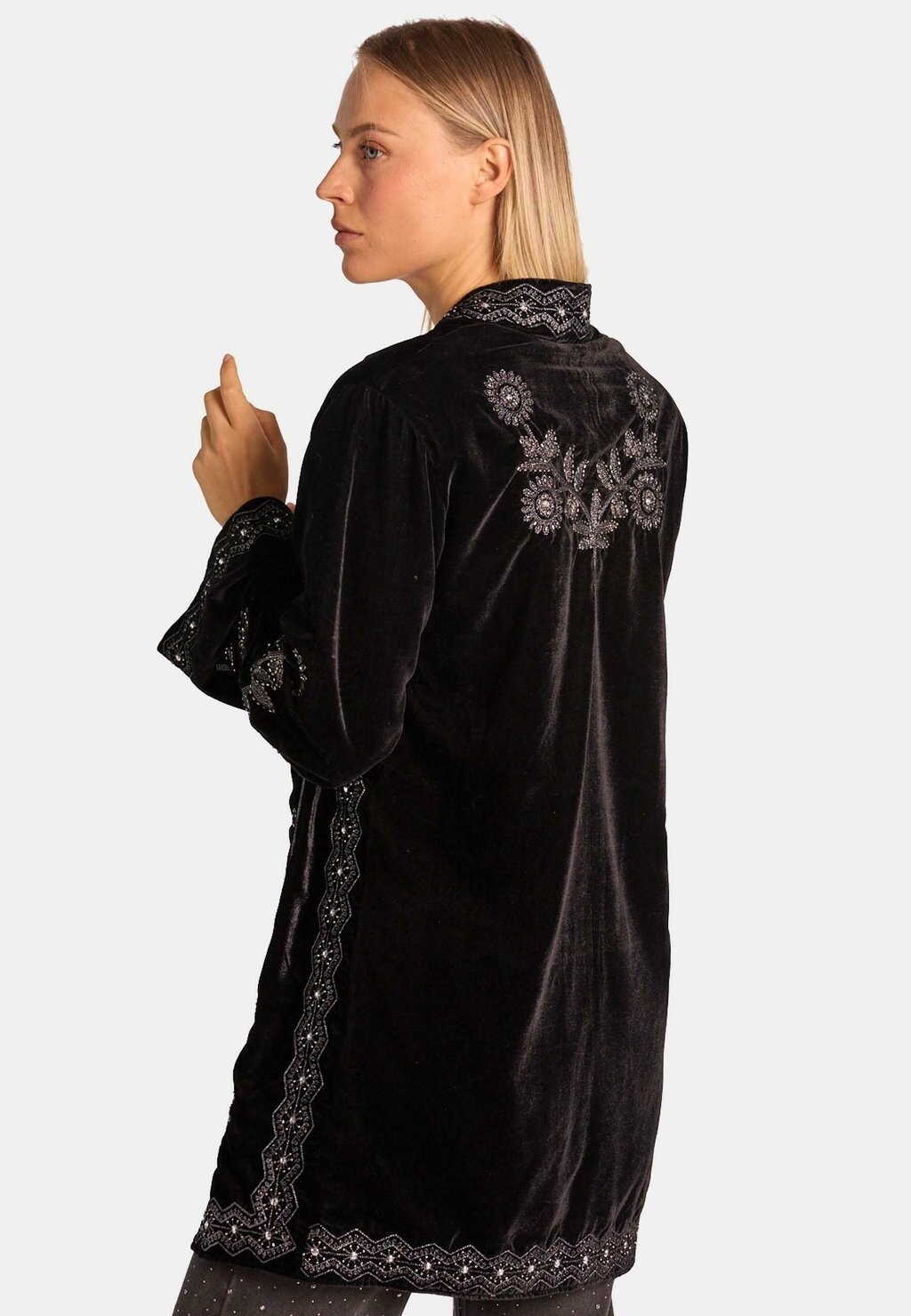 

Летняя куртка KIMONO BORDADO HILO Alma en Pena, черный