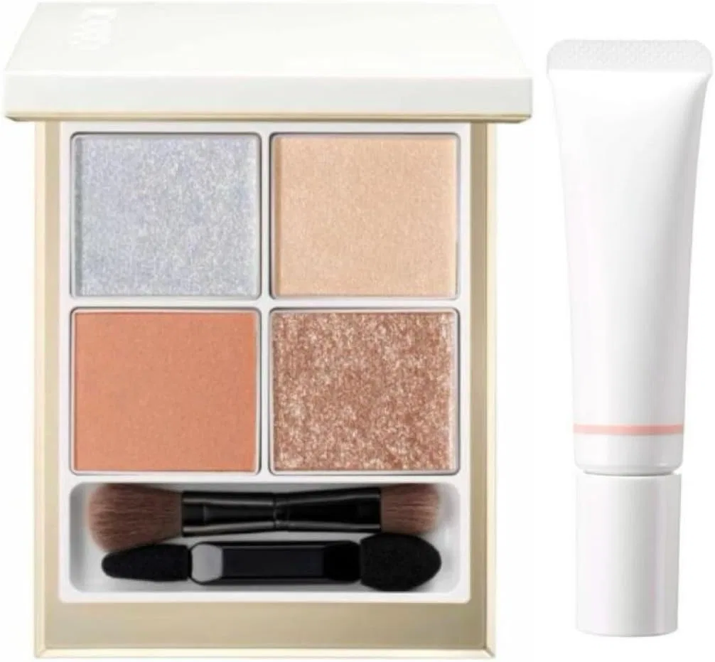 Набор косметики 2025 Christmas Makeup Kit, 150 Illumination & 104 Peach Cloud, 1 шт