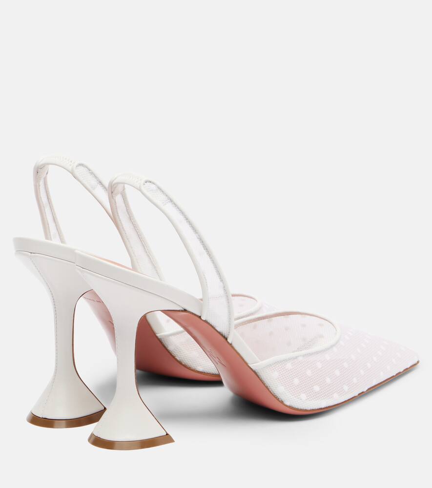 Туфли-лодочки Holli 95 point d'esprit с ремешком на пятке Amina Muaddi, White Polka-Dot — фото 2