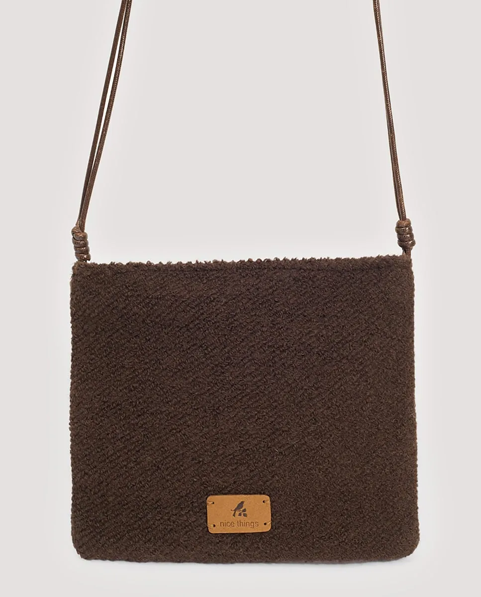 

Маленькая женская сумка через плечо на молнии и шнурке Nice Things, коричневый