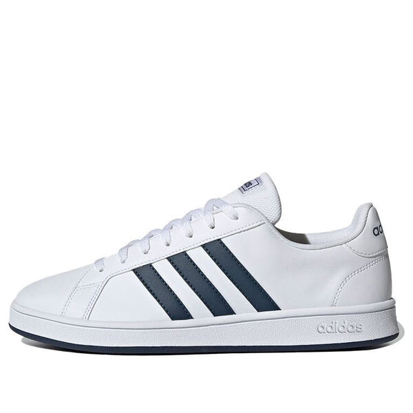 

Кроссовки гранд корт база Adidas, белый