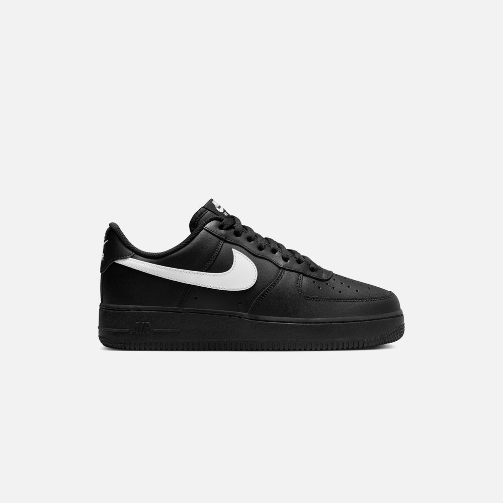 

Кроссовки Nike Air Force 1 '07, цвет Black/White/Black