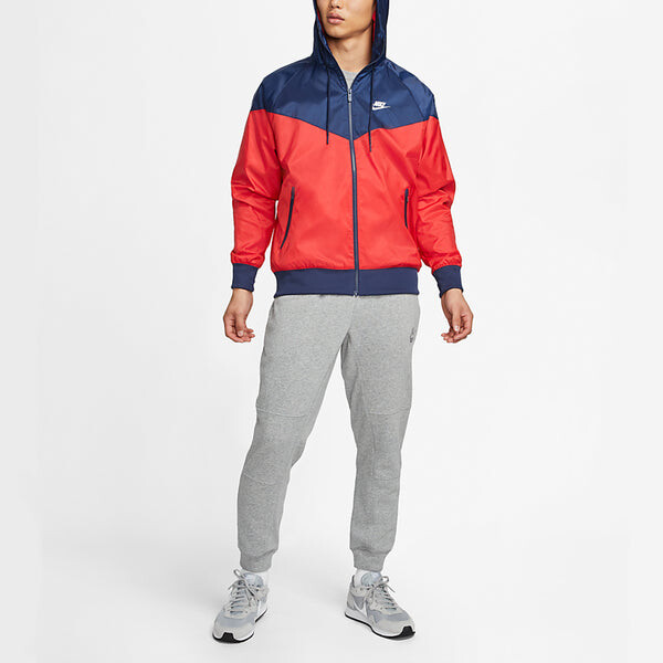 Куртка Nike Sportswear Windrunner Colorblock Sports Training hooded Woven Jacket Red, красный — фото 3