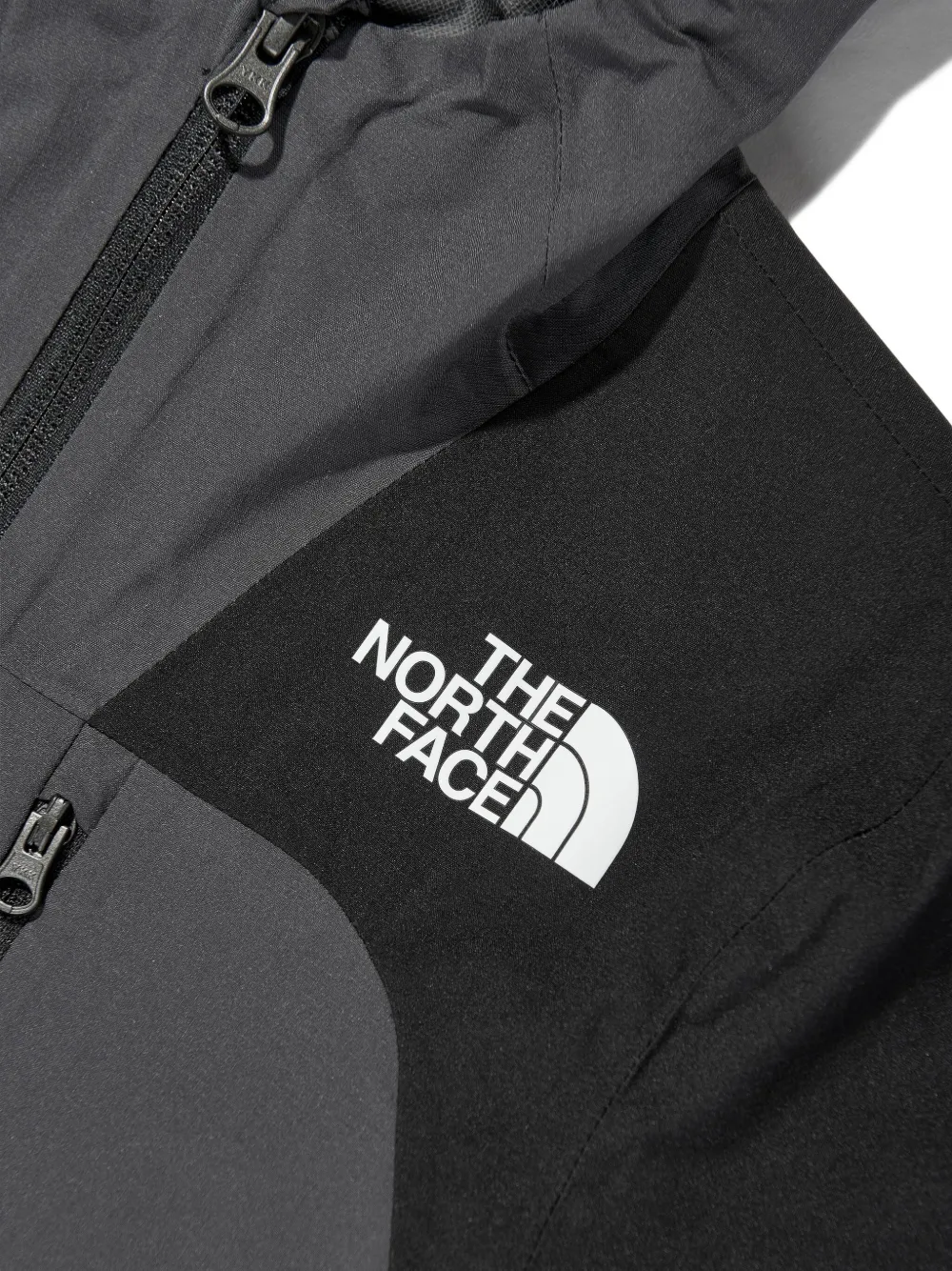 Куртка trishull The North Face Kids, черный — фото 4