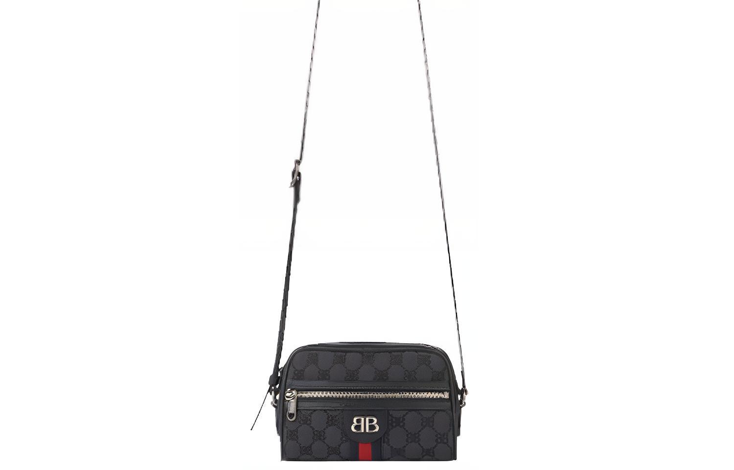

Сумка для фотоаппарата GUCCI X The Hacker Project Balenciaga