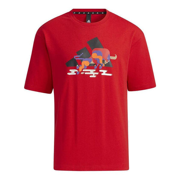 

Футболка cny gfx t subject pattern training sports short sleeve red Adidas, красный