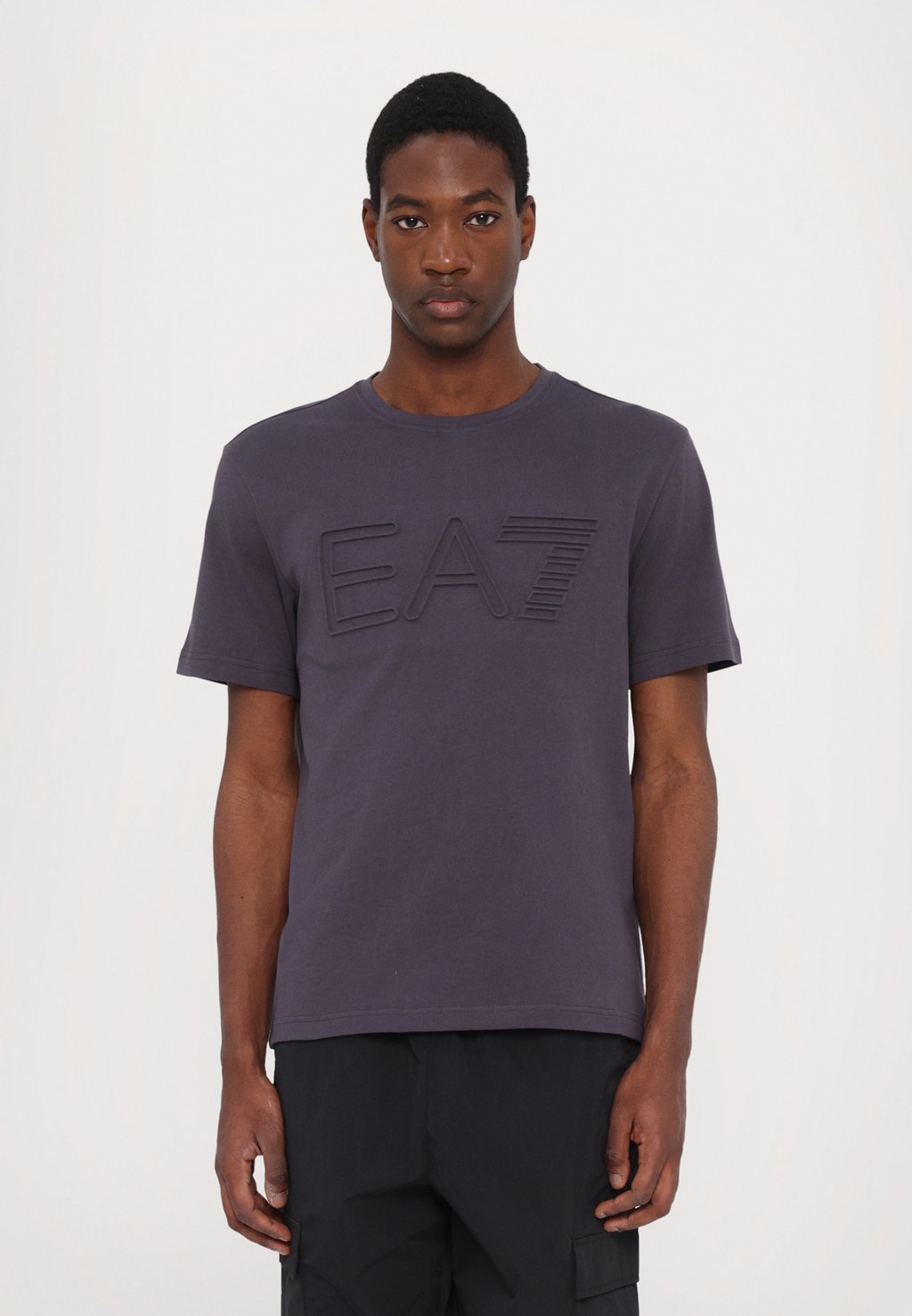 

Футболка с принтом EA7 Emporio Armani, черный