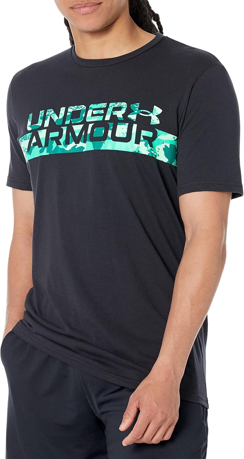 

Мужская футболка с коротким рукавом и камуфляжными полосками на груди от Under Armour, Black (001)/Breaker Blue, Черный, Мужская футболка с коротким рукавом и камуфляжными полосками на груди от Under Armour, Black (001)/Breaker Blue