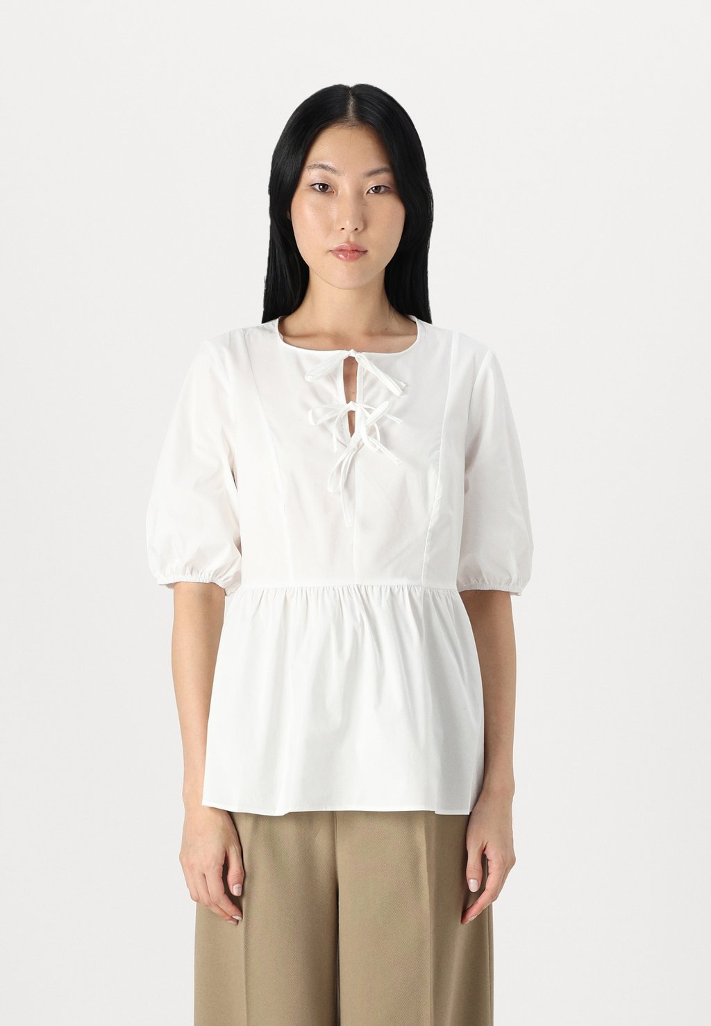 

Блуза PEPLUM TOP WITH FRONT TIES Anna Field, белый