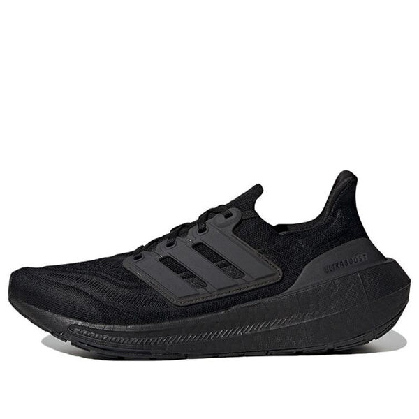 

Кроссовки ультра буст лайт Adidas, черный