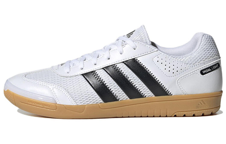 

Специальные кроссовки унисекс с низким верхом белого/черного цвета Adidas