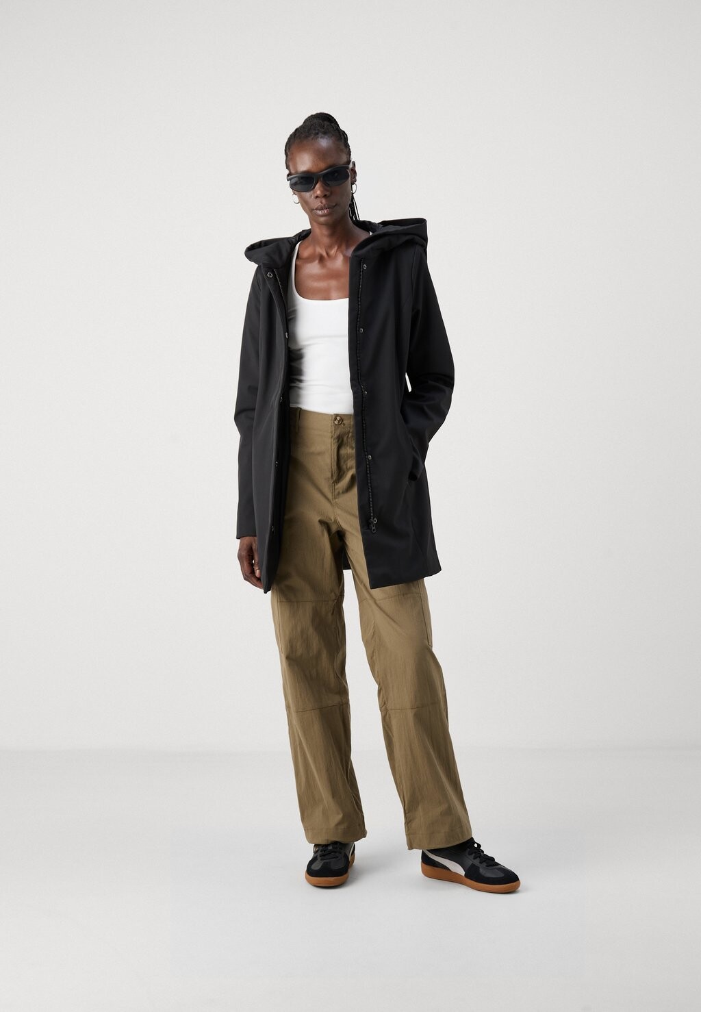 

Короткое пальто VMSOFTSHELLDONA JACKET Vero Moda Tall, черный