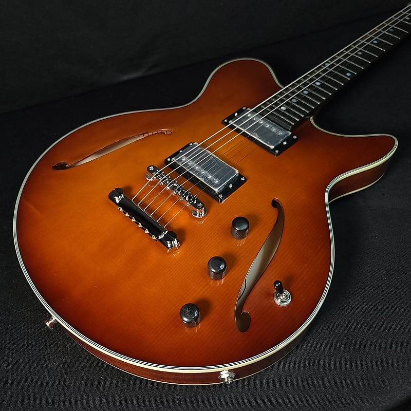

Электрогитара Eastman Romeo Semi Hollow 0897 Thinline Guitar w/ Hard Case