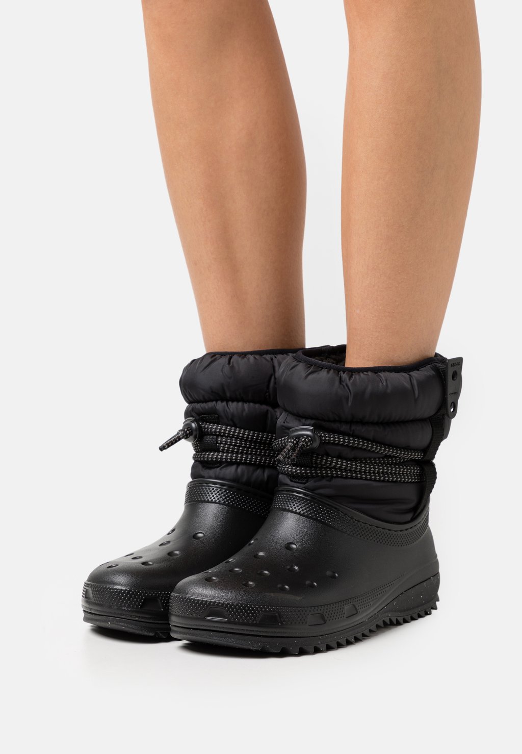 Ботинки женские Crocs зимние водонепроницаемые, черный