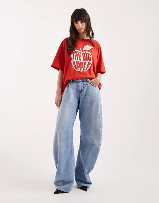 

Отбеленные джинсы-бойфренды Topshop