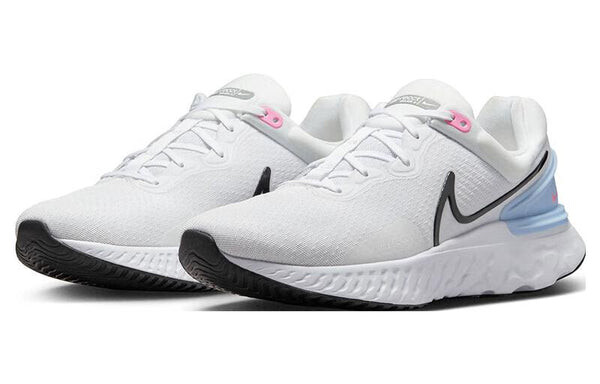 Кроссовки Nike React Miler 3 Road Running Shoes 'White Bright Crimson Obsidian', белый — фото 3