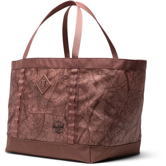 

Всесезонная сумка для снаряжения объемом 63 л Herschel Supply Co., Ash Rose Eq Camo