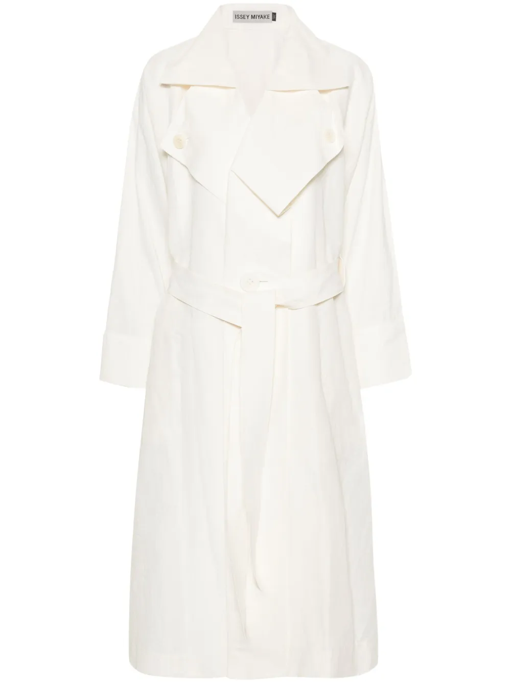 

Тренч Shaped Membrane Issey Miyake, белый