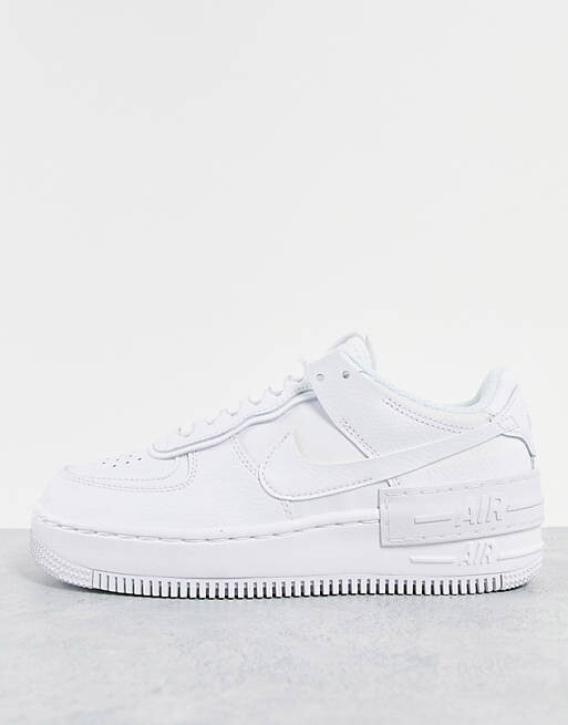 Тройные белые кроссовки Nike Air Force 1 Shadow