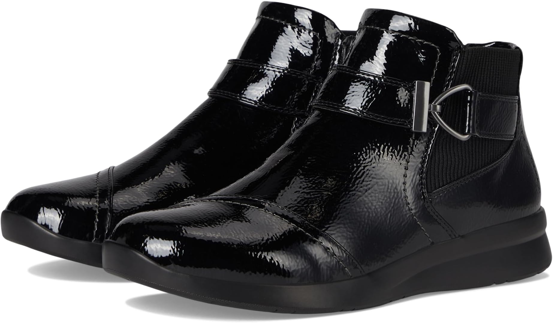 Ботинки женские Clarks Ellowyn Strap лакированные с пряжкой, черный