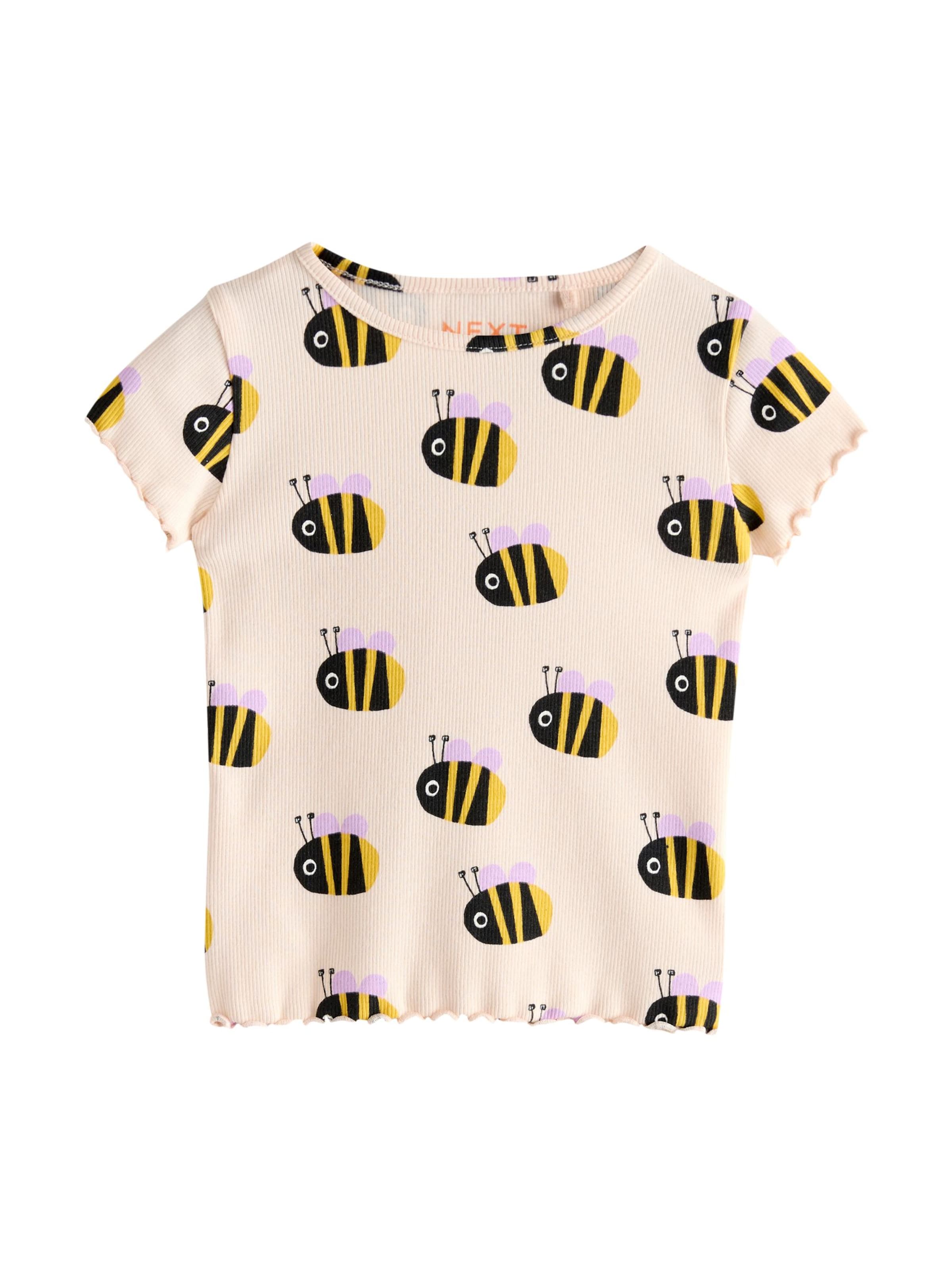 

Next Футболка в цвете экрю