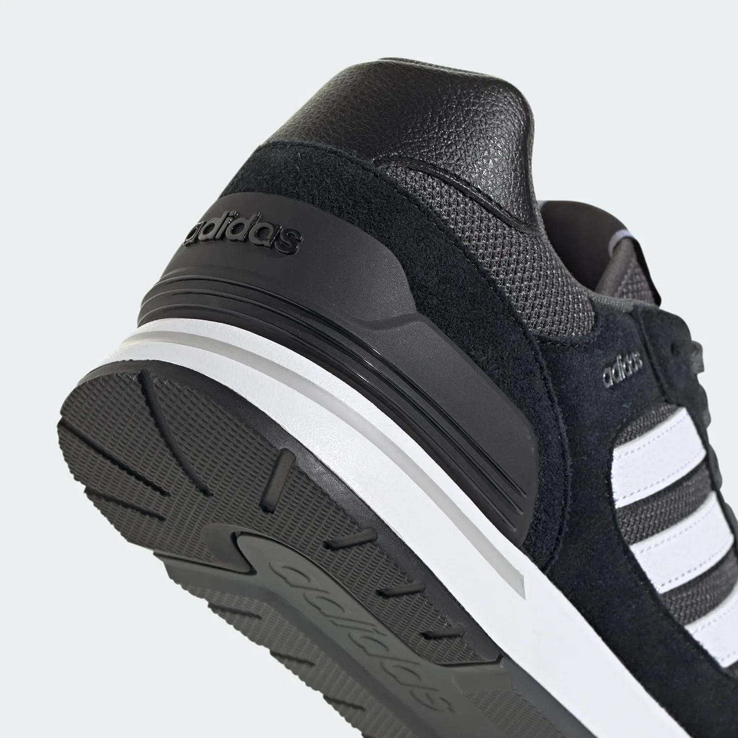 Мужские кроссовки Adidas Run 80s, Cblack Ftwwht Gresix — фото 4