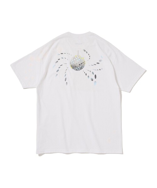 

Футболка с принтом «Субботний вечер навсегда», коллаборация Кадзума Огата BEAMS T, белый