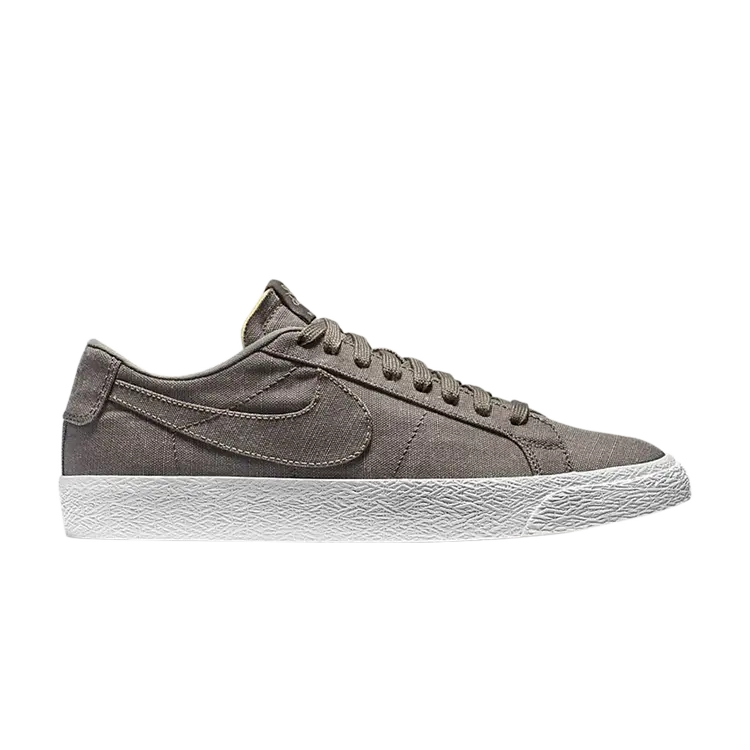 

Кроссовки Nike Zoom Blazer Low SB Canvas Deconstructed 'Ridgerock', серый