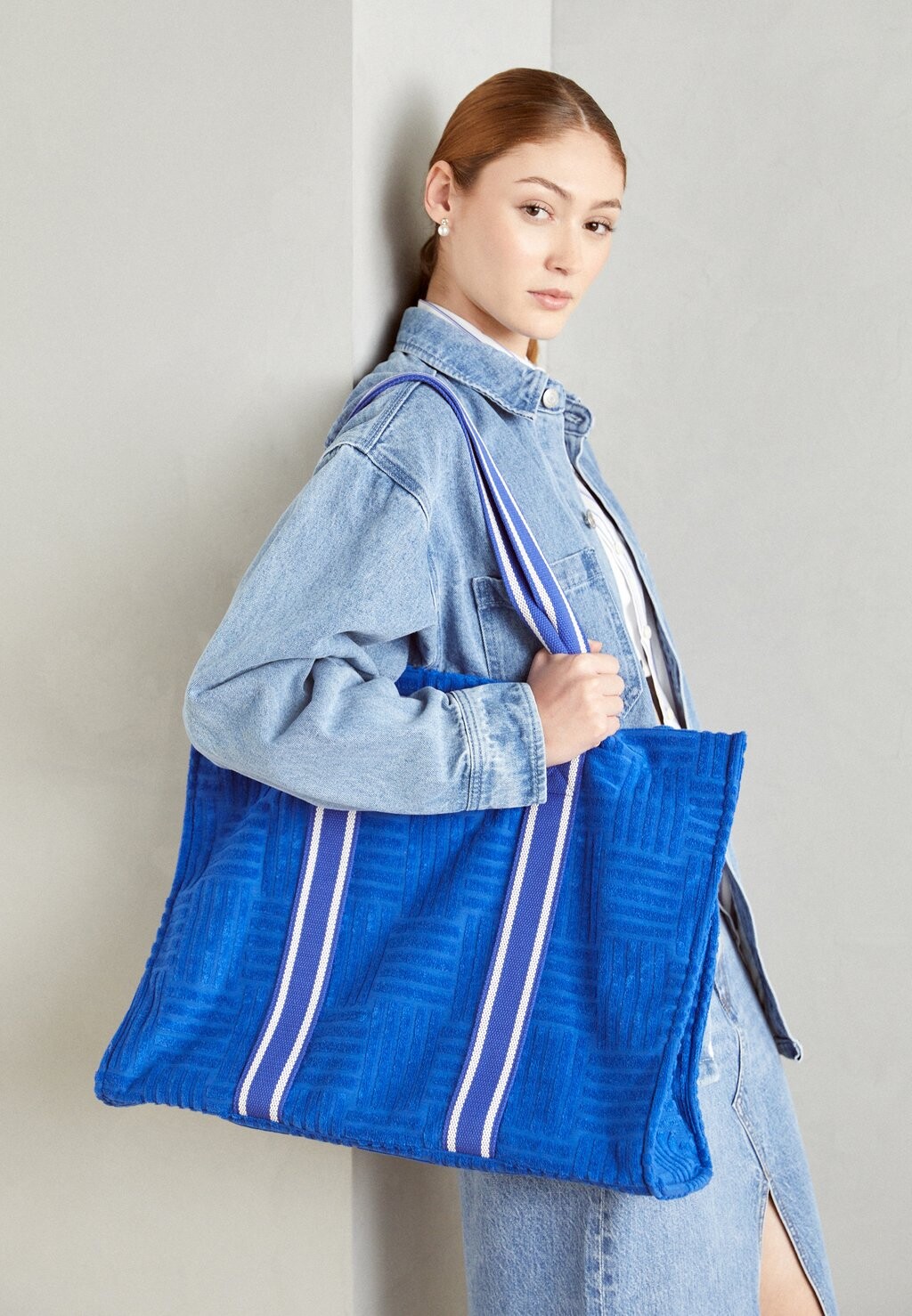 

Сумка для покупок Delaine Largesh Esprit, вкл