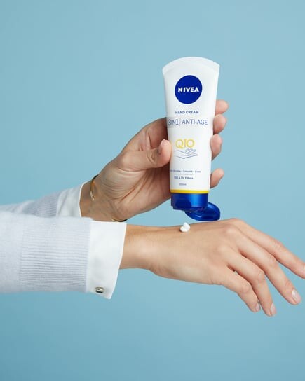 Крем для рук против морщин 100мл Nivea, Q10 3in1 Anti-Age Hand Cream — фото 2