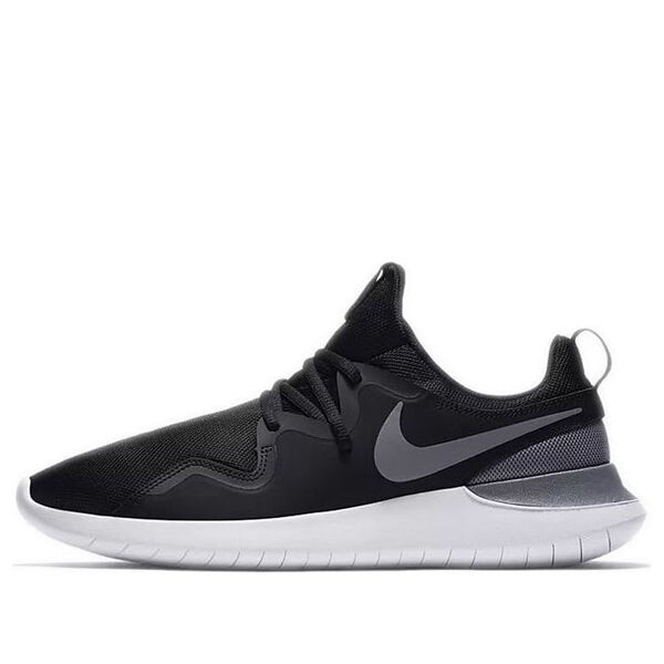 

Кроссовки tessen Nike, черный