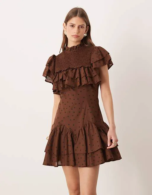 

Платье мини с высоким воротником, рюшами и сборками ASOS DESIGN шоколадного цвета