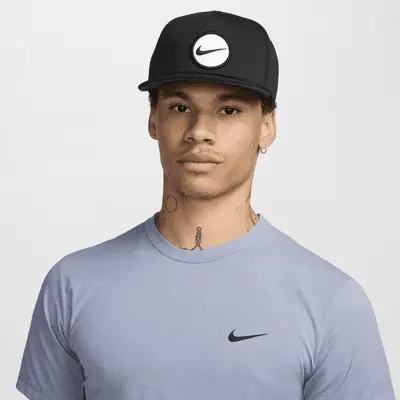 

Бейсболка Nike Pro Structured Dri-FIT Cap, черный/антрацит/белый