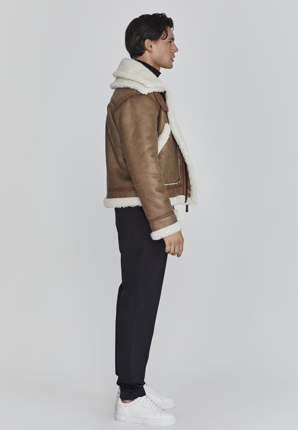 

Зимняя куртка AVIATOR SIKSILK, коричневый