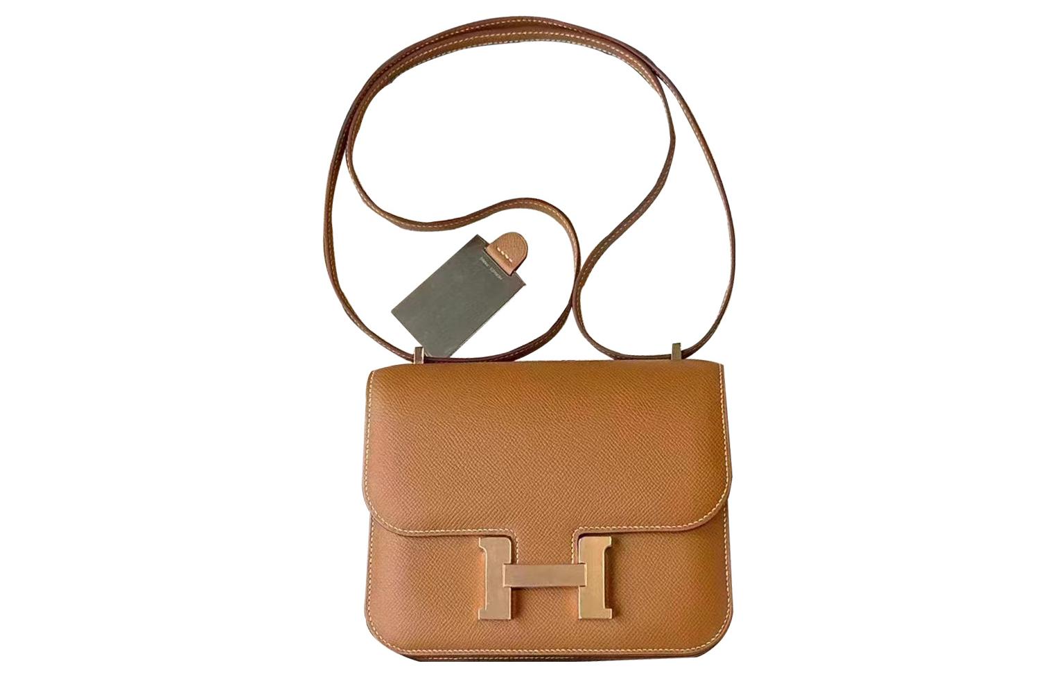 

HERMES Сумка-мессенджер Constance Epsom Leather Crossbody Bag Mini, женская, размер 37, золотисто-коричневая