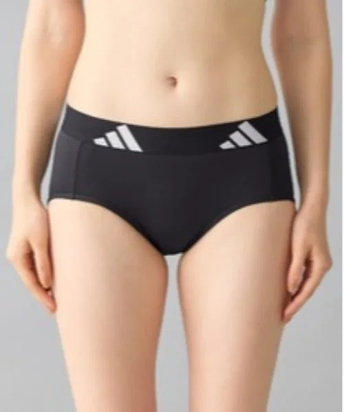Шорты adidas Regular с логотипом, чёрные