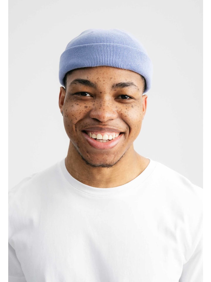 

Короткая вязаная шапка LESH MELA