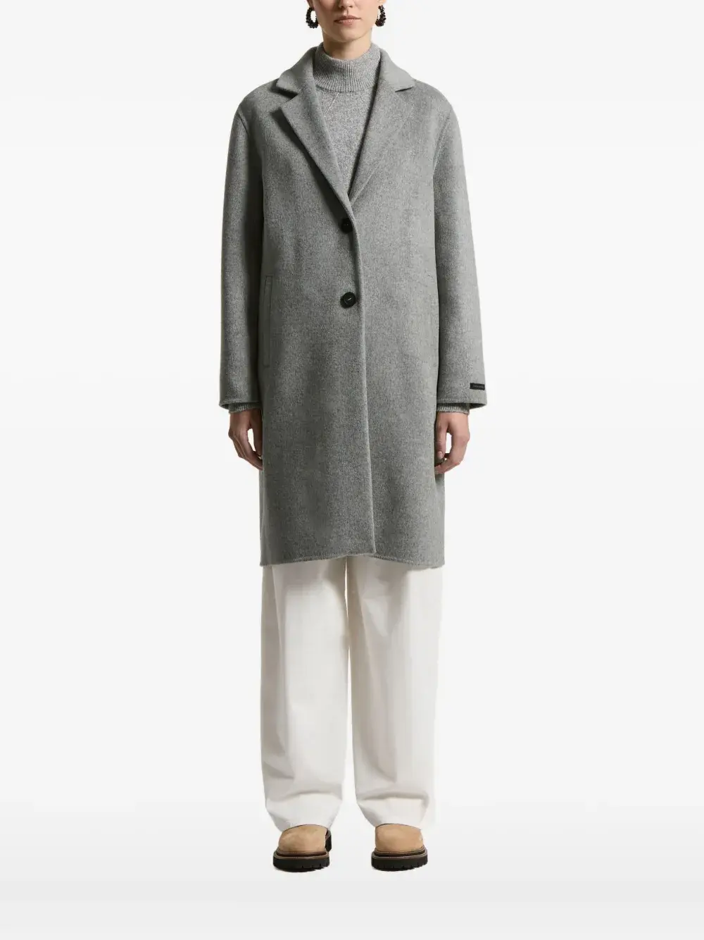 

Пальто на пуговицах Peserico, серый