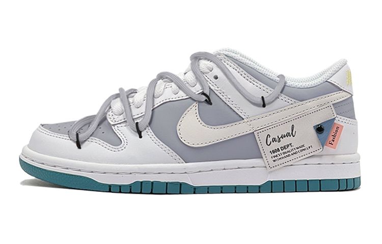 

Женские кроссовки для скейтбординга Nike Dunk, White