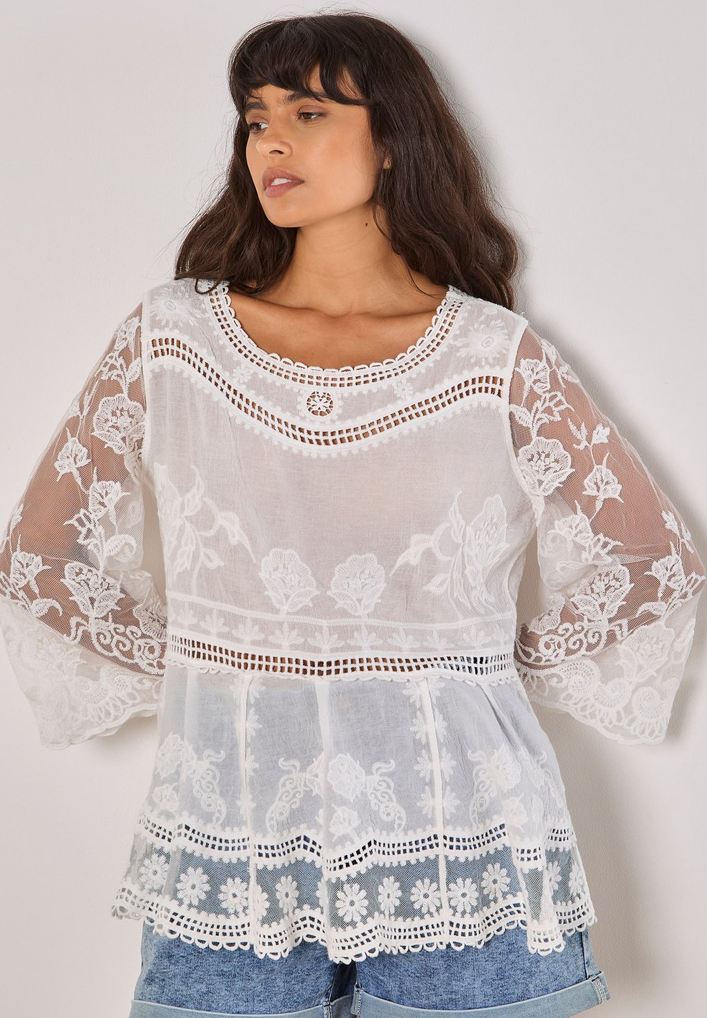 

Туника EMBROIDERED Apricot, белый
